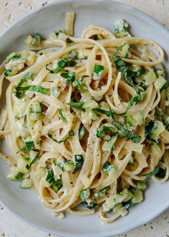 Creamy zucchini fettuccine