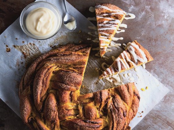 Crème fraîche-honey glaze