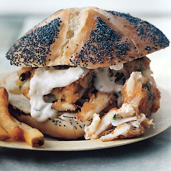 Creole crab burgers