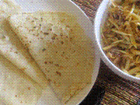 Crepes and chili potatoes (Jianbing juan tudousi / 煎餅捲土豆絲)