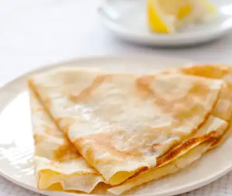 Crêpes with bananas and Nutella