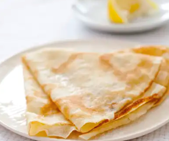 Crêpes with chocolate and orange