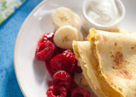 Crêpes with maple-raspberry sauce