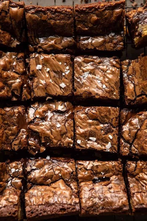 Crinkle top brownies