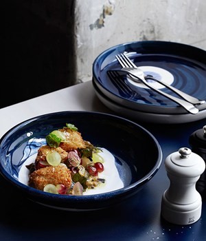 Crisp lambs' brains with charred cream leek and pickled grapes