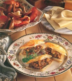 Crisp mushroom and chestnut pastries