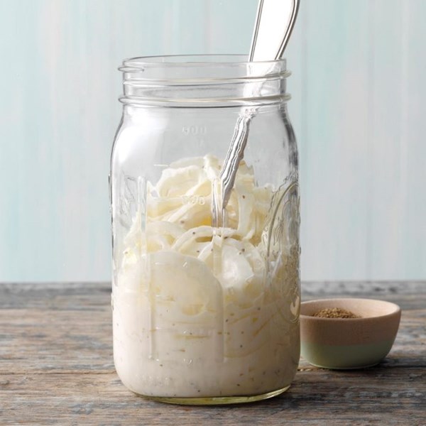 Crisp onion relish