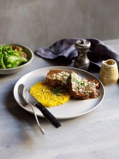 Crisp rice cakes (Risotto al salto)