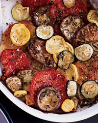 Crisp tomato, zucchini and eggplant bread gratin