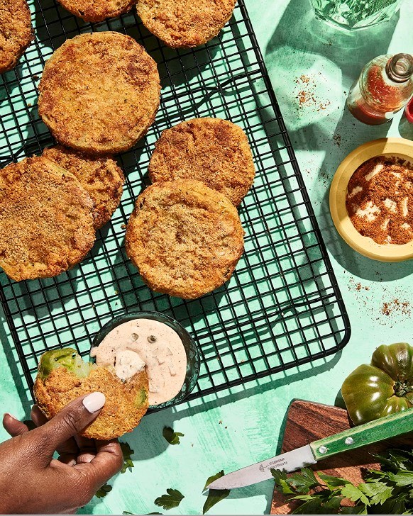 Crispy AF air fryer green tomatoes