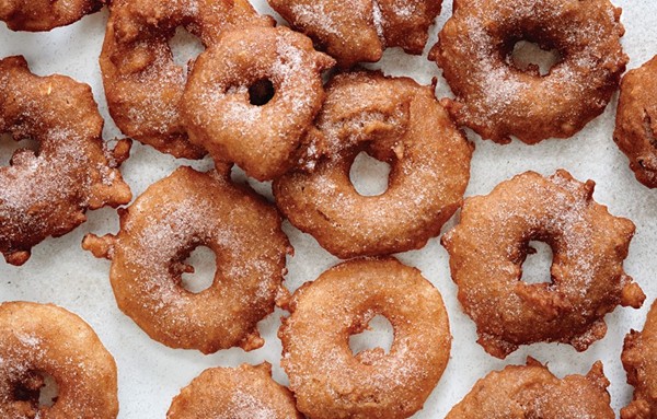 Crispy apple-oat fritters