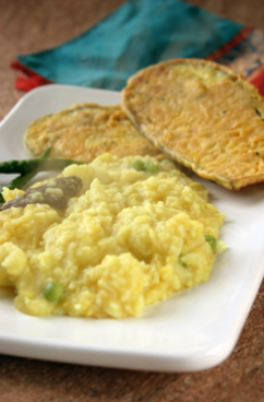 Crispy aubergine fritters (Beguni)
