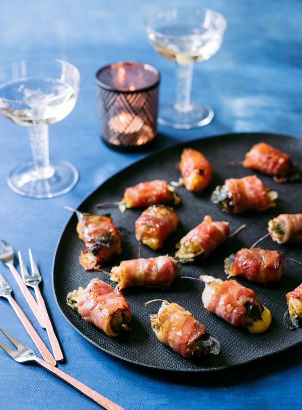 Crispy bacon, sage, blue cheese and apricot bites