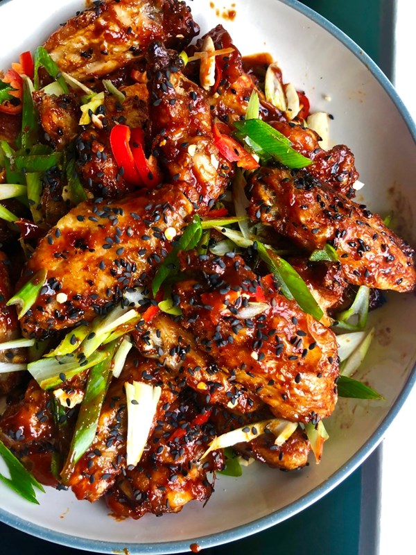 Crispy baked Korean chicken wings 