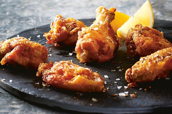 Crispy barbecue chicken wings