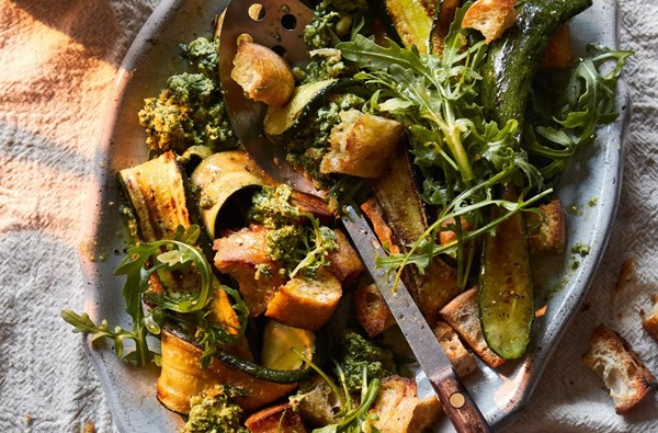 Crispy bread & courgette salad with walnut and basil pesto
