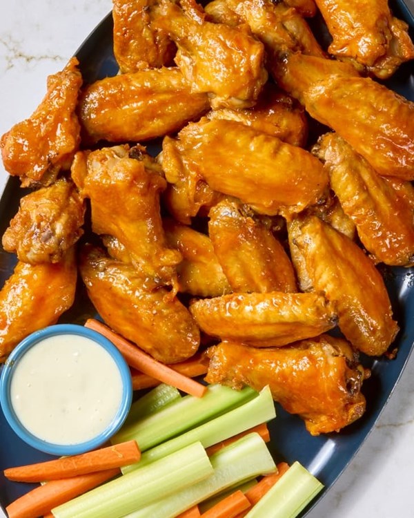 Crispy Buffalo chicken wings