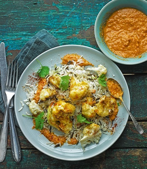 Crispy cauliflower florets with romesco sauce and basmati & wild rice