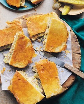 Crispy cheese tuna melt