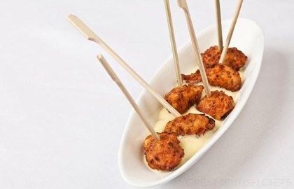 Crispy chicken canapés