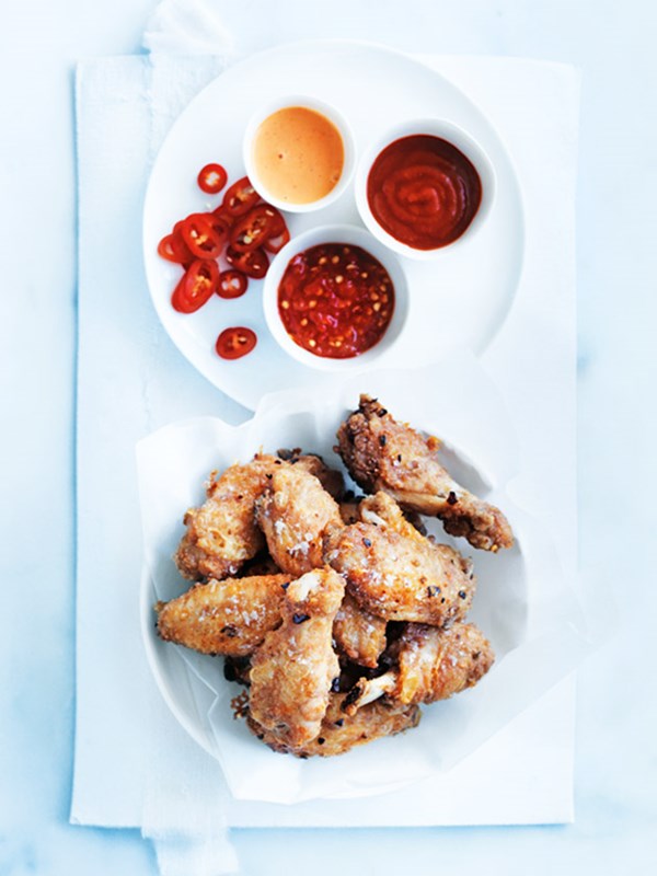 Crispy chicken wings