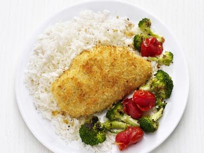 Crispy chicken with roasted broccoli