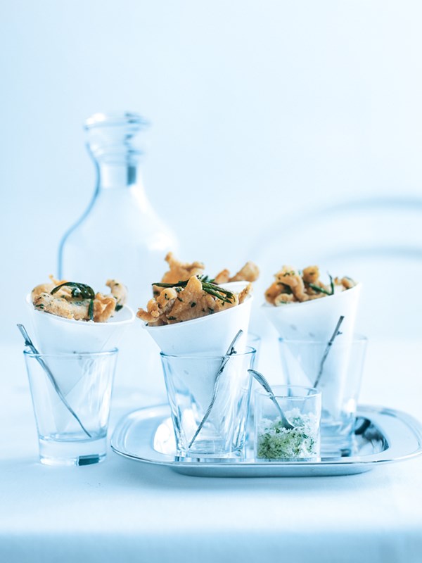 Crispy chicken with tarragon salt