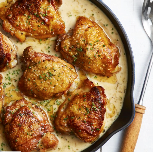 Crispy chicken with white wine pan sauce