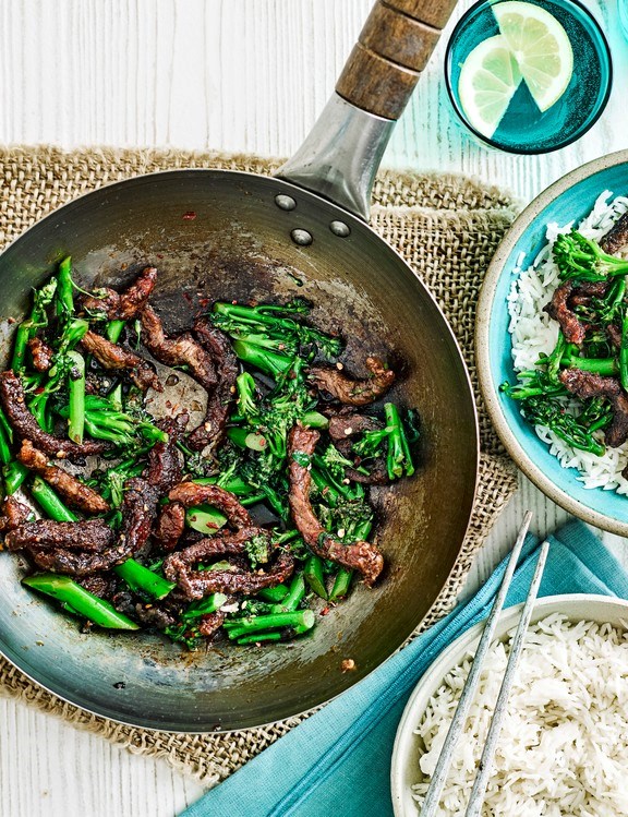 Crispy chilli beef stir-fry