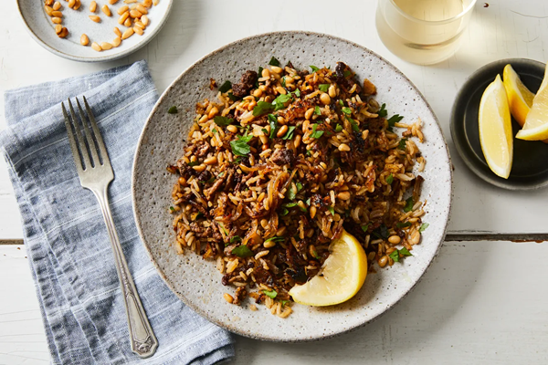 Crispy cinnamon beef rice