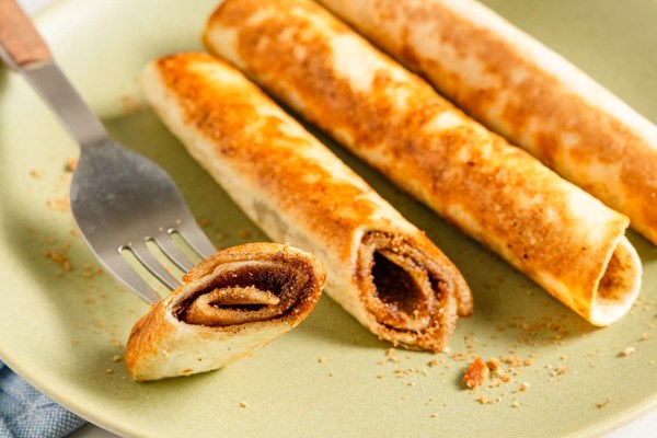 Crispy cinnamon-sugar roll-ups
