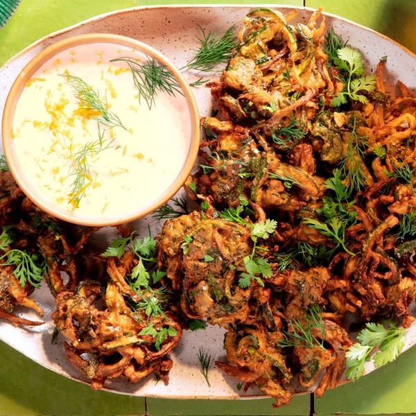 Crispy coconutty zucchini fritters 