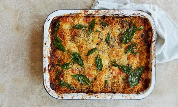 Crispy courgette and ricotta bake