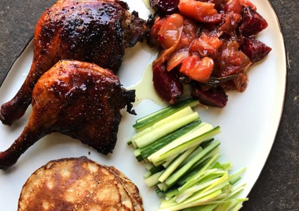 Crispy duck with rye pancakes