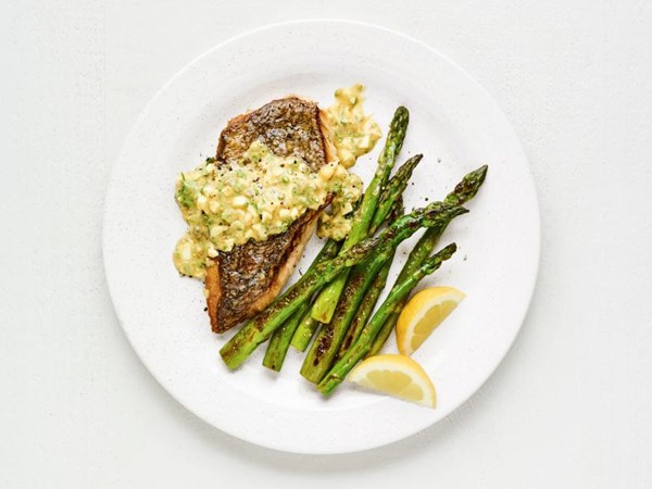 Crispy fish with sauce gribiche 