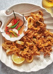 Crispy fried calamari