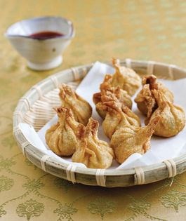 Crispy fried wontons