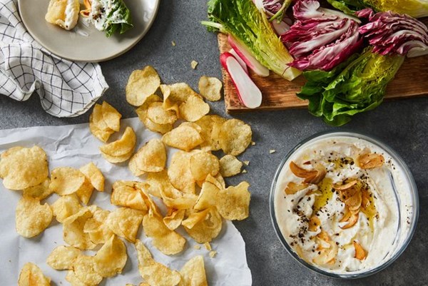 Crispy garlic dip