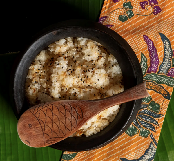 Crispy garlic rice