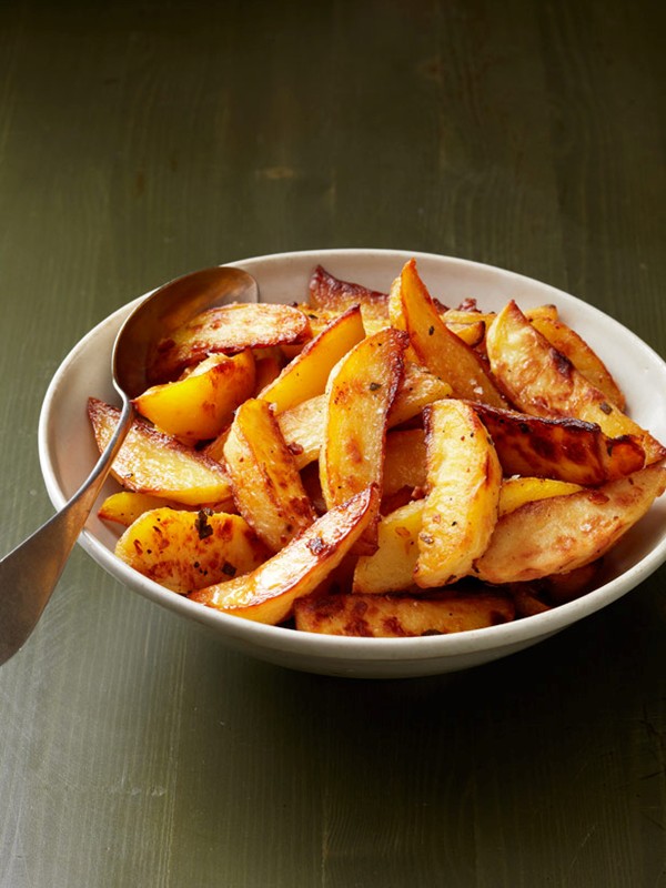 Crispy garlic-sage potatoes
