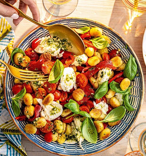 Crispy gnocchi Caprese salad