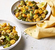 Crispy gnocchi traybake with leeks & broccoli