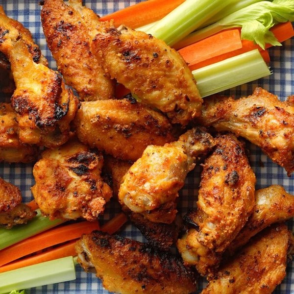 Crispy grilled wings