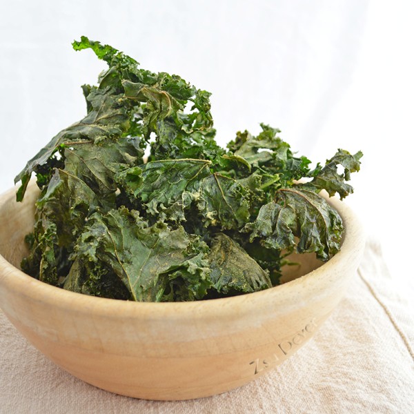 Crispy kale strips