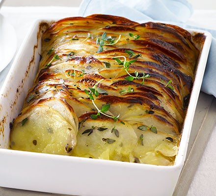 Crispy layered thyme potatoes