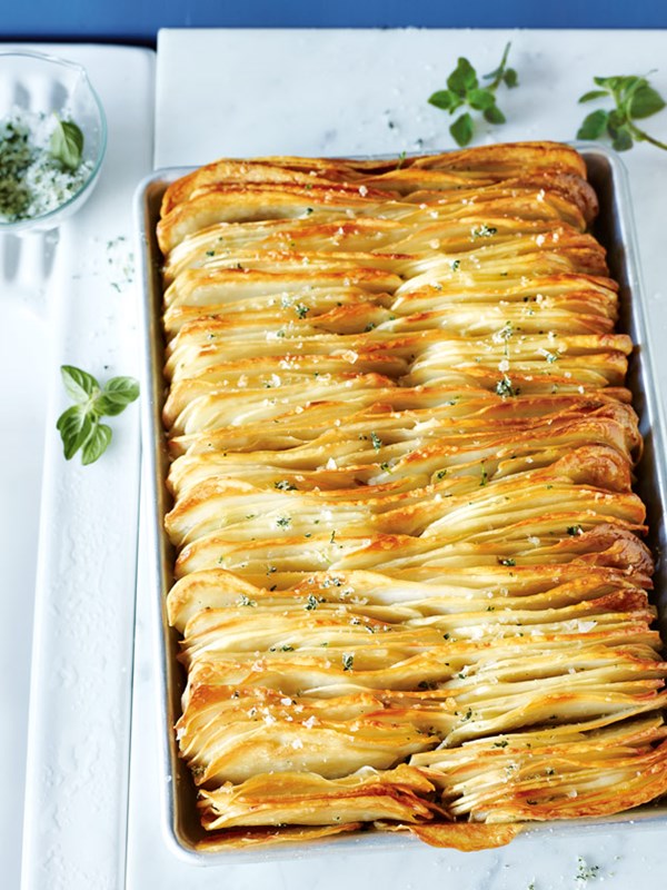 Crispy leaf potatoes with oregano salt