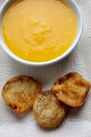 Crispy mushrooms with sweet-and-sour apricot sauce