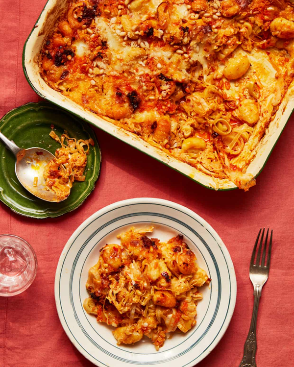 Crispy one-pan gnocchi with leeks and harissa