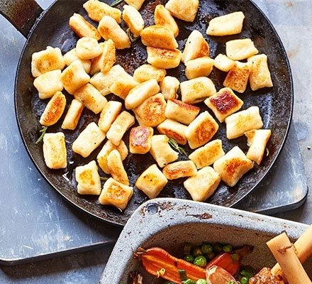 Crispy pan-fried gnocchi