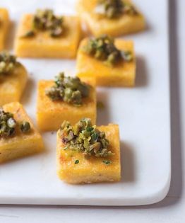 Crispy polenta bites with green tapenade